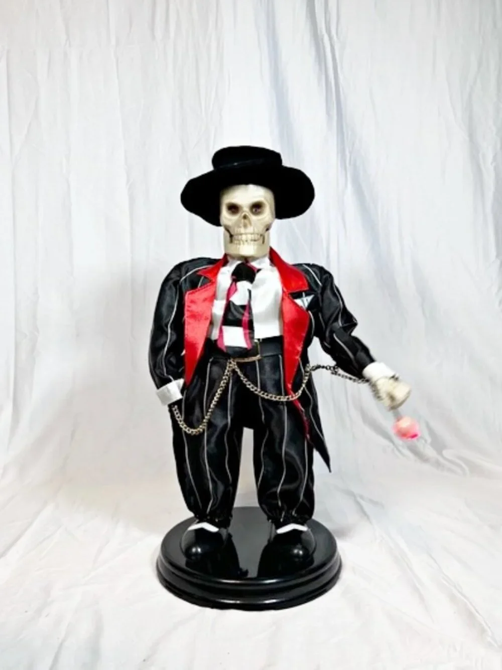 Vntg Gemmy Swingin Skelly Gangster Zoot Suit Animated Dancing Singing Skeleton